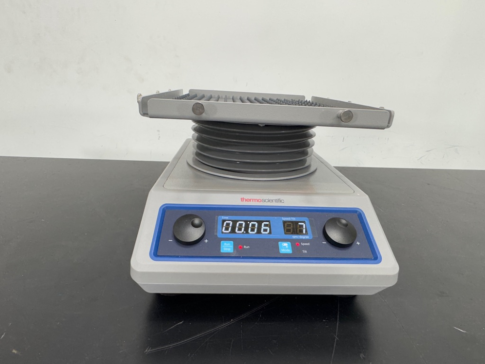 Image of Thermo Scientific Digital Platform Rocker
